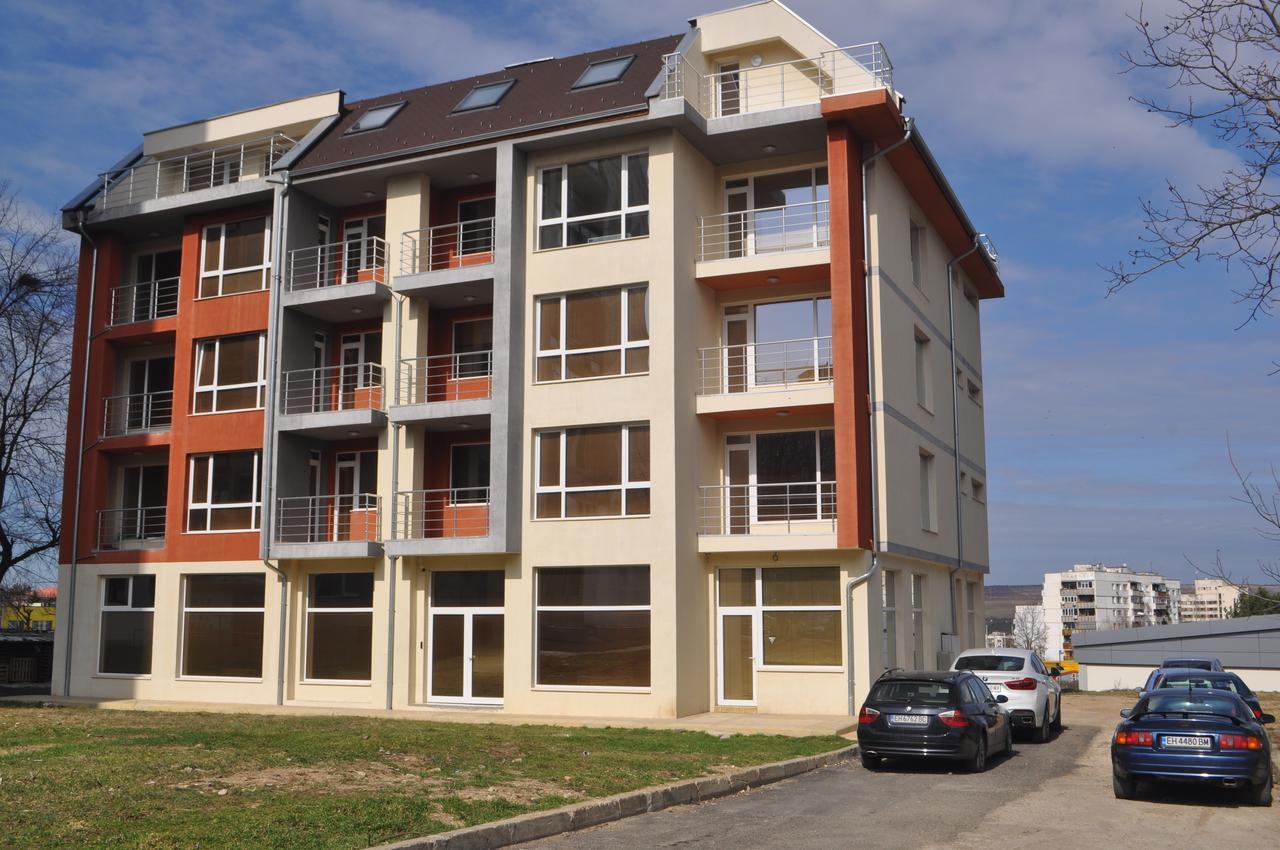 Pansion Storgozia Aparthotel Pleven Esterno foto